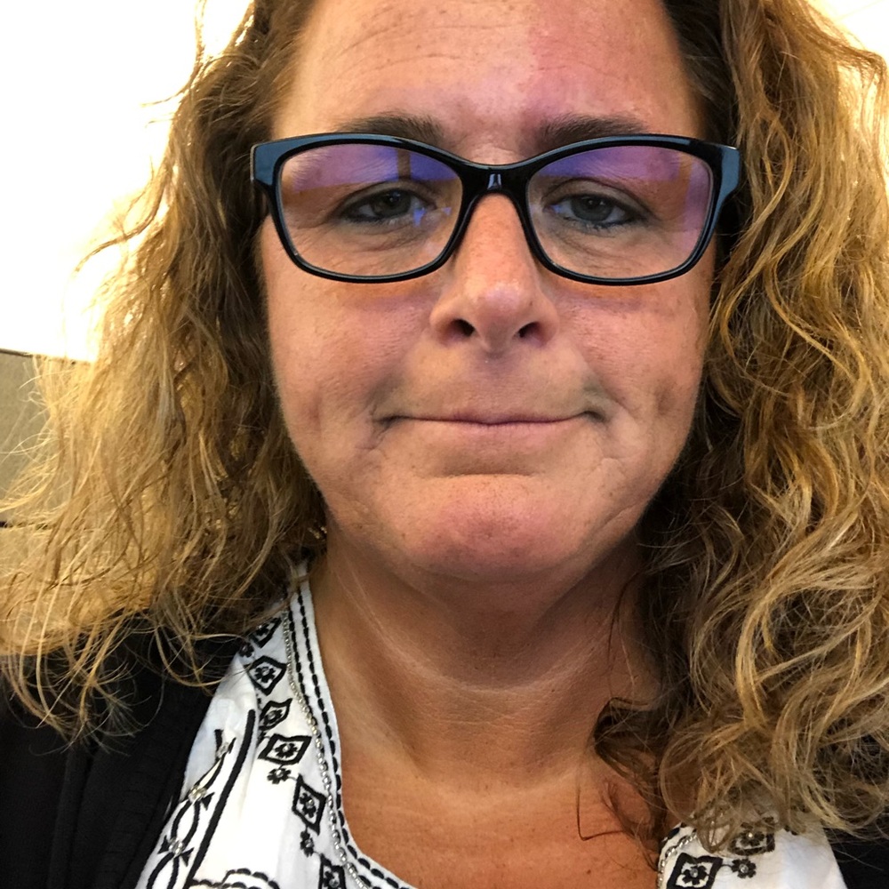 Meet your Posher, Kelly